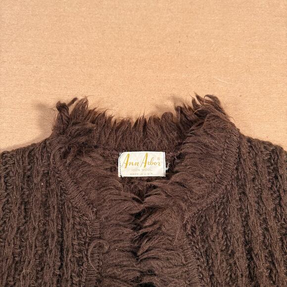 Vintage 60s Ann Arbor Brown Wool Fringe Knit Vest Boho Hippie Made in USA XS - Picture 7 of 8
